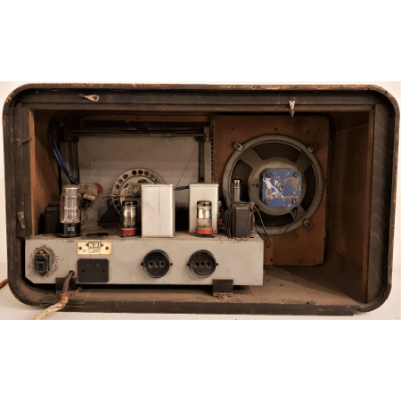 Kolekcjonerskie radio NRI Superphone 943U (?)