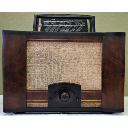 Radio Philips D57 – Monoster - No. 1 w 1938 r