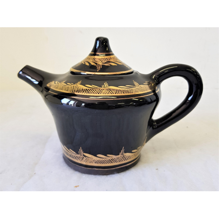 Piękny serwis kawowy- Czarny ze złoceniami- PRL