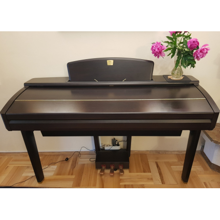Piękne pianino cyfrowe Yamaha Clavinova CVP-405